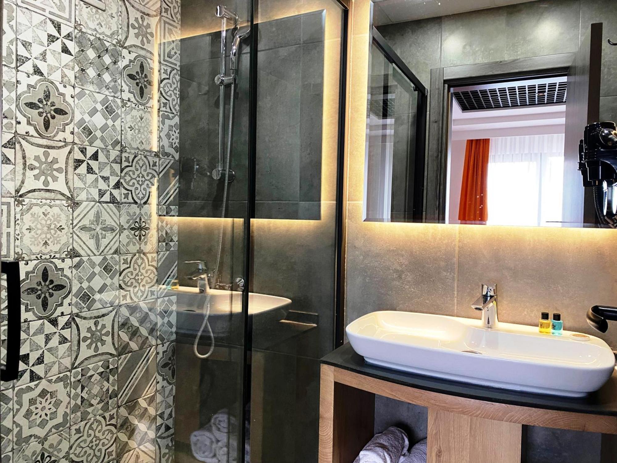 Csk Otel تِكيِرداغ المظهر الخارجي الصورة